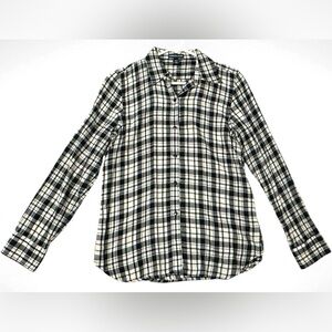 Classic Black and White Plaid Long Sleeve Flannel Shirt